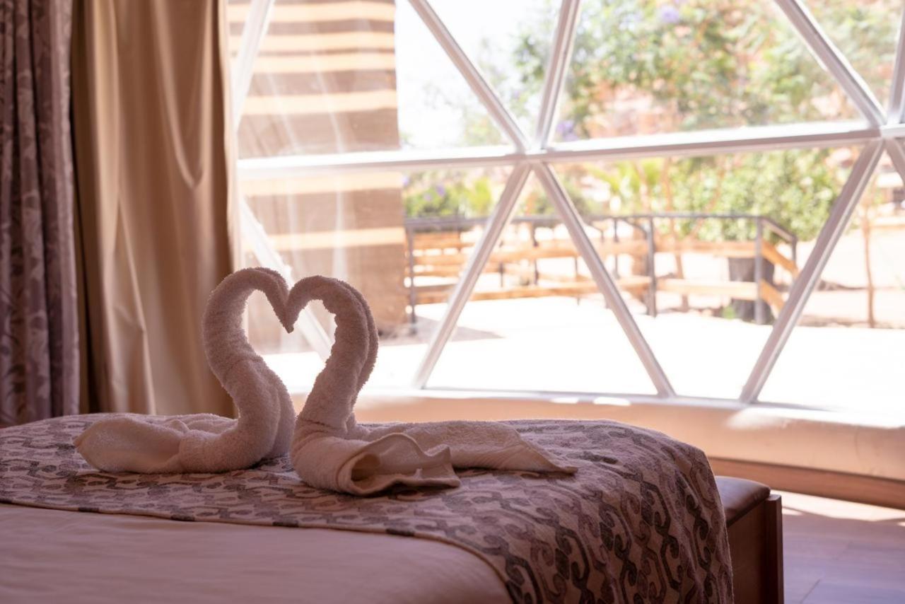 Al Sultana Luxury Camp Villa Wadi Rum Eksteriør bilde